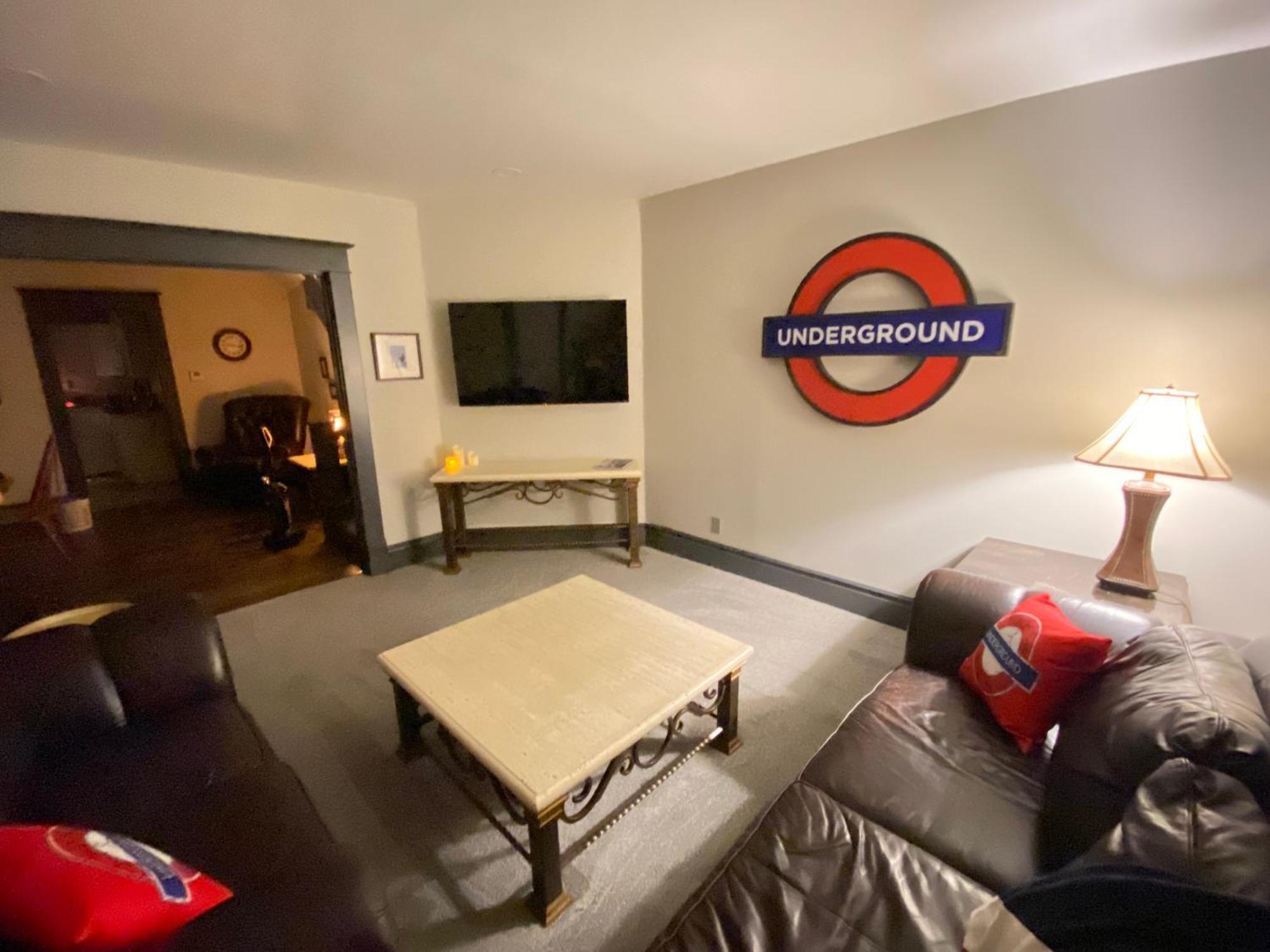 Red Door - The London Maisonette Exterior foto